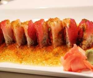 Pink Hawaii Roll